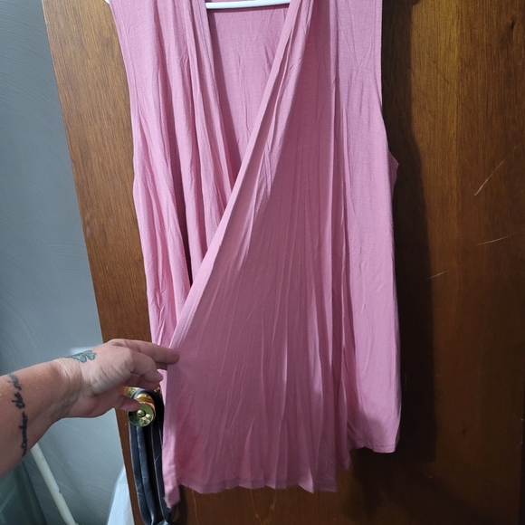 The Mogan Sleeveless Vest. Size L. (73) - Picture 4 of 7